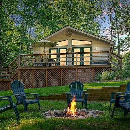 Cozy Lake Anna Hideaway With Water & Beach Access Villa